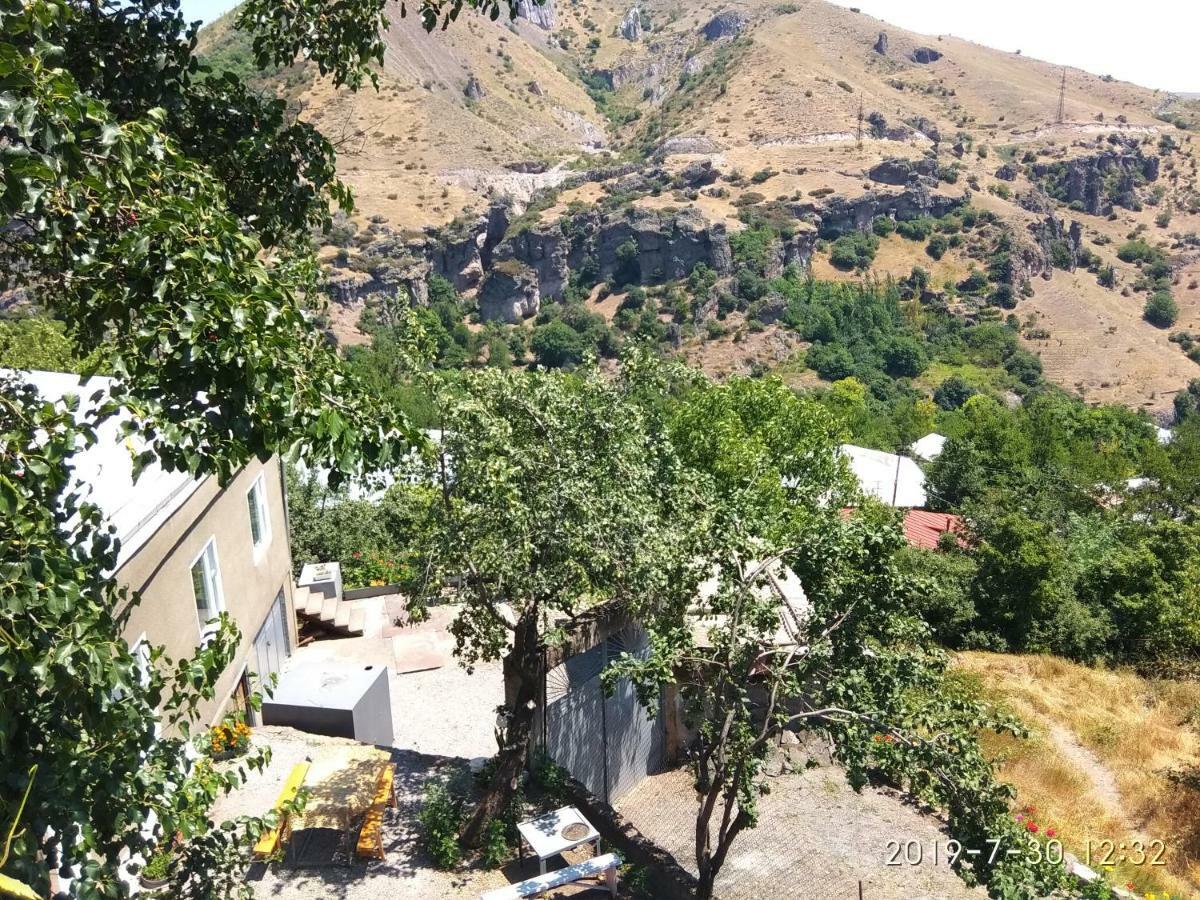 גוריס Nnn Guest House מראה חיצוני תמונה